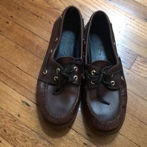 Sperry brown leather boat shoes